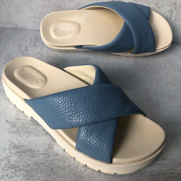 Vionic Women's Vesta Leather Flatform Lug Sandal Blue Size 11 - Picture 1 of 10